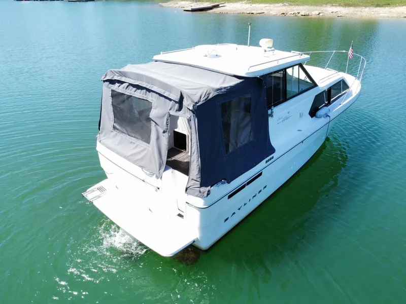 Slide: The Image of Bayliner 2859 Ciera Express 1997 - 3