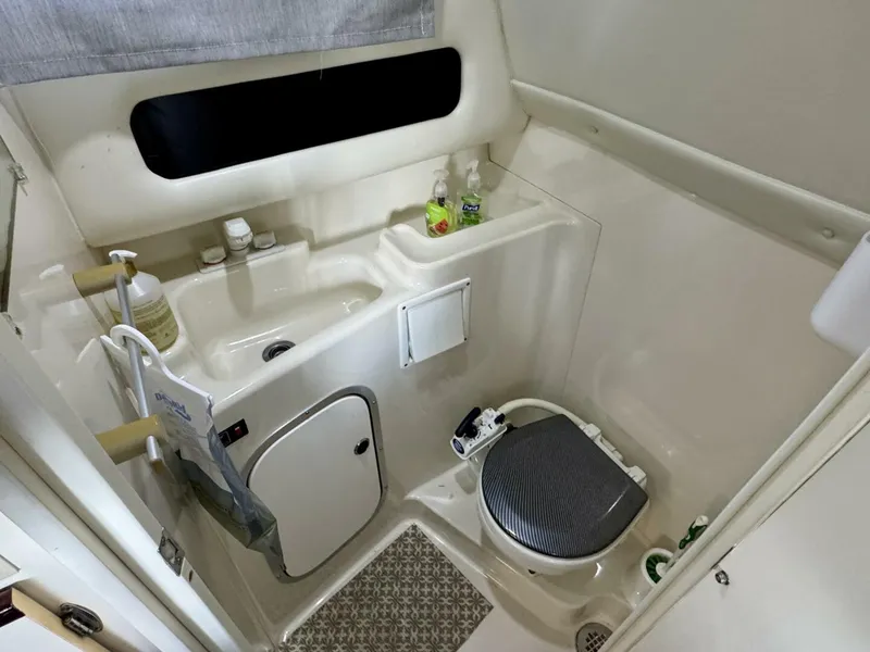 Slide: The Image of Bayliner 2859 Ciera Express 1997 - 58