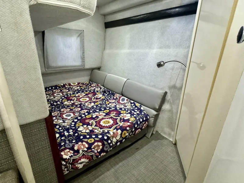 Slide: The Image of Bayliner 2859 Ciera Express 1997 - 63