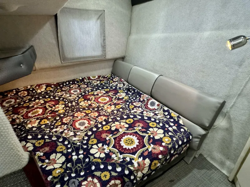Slide: The Image of Bayliner 2859 Ciera Express 1997 - 64