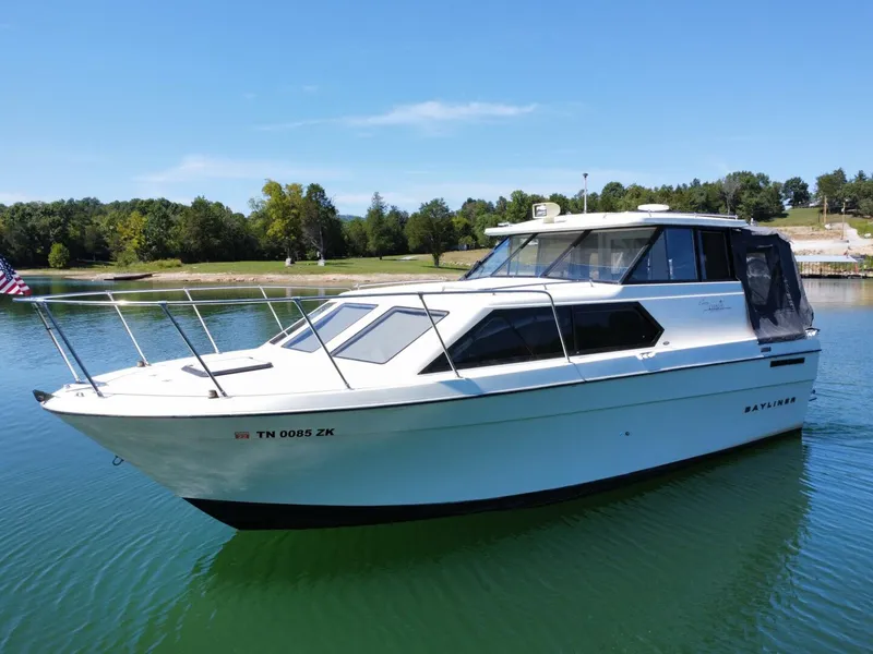 Slide: The Image of Bayliner 2859 Ciera Express 1997 - 7