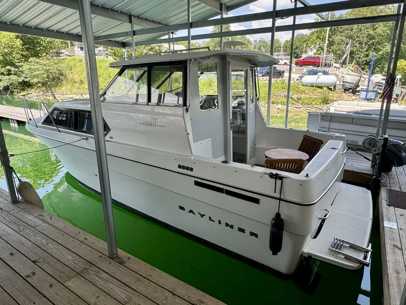 Slide: The Image of Bayliner 2859 Ciera Express 1997 - 8