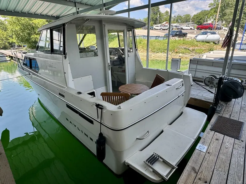 Slide: The Image of Bayliner 2859 Ciera Express 1997 - 9