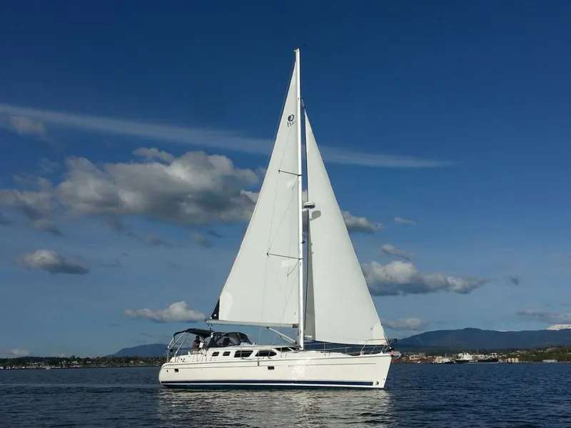 The Image of Hunter 44 Deck Saloon 2007 - 0
