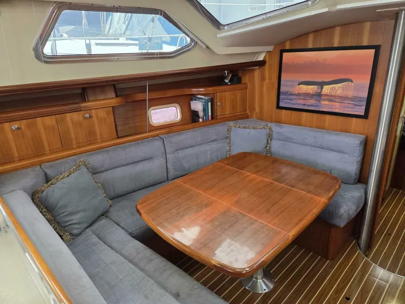 Slide: The Image of Hunter 44 Deck Saloon 2007 - 15