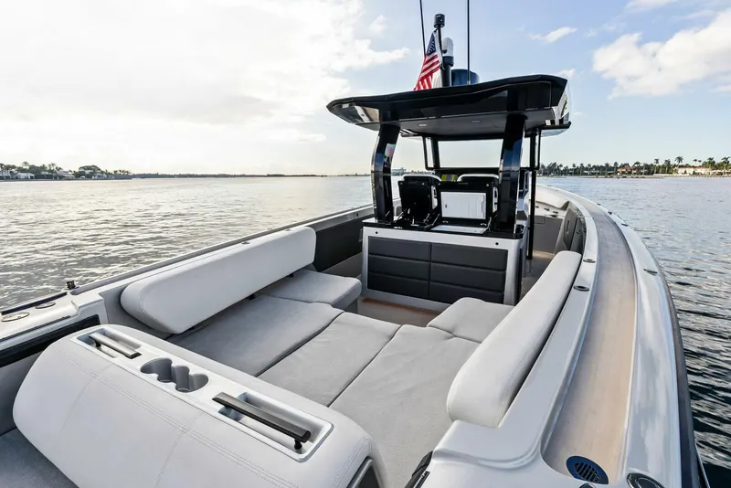 Slide: The Image of Wajer Center Console 2025 - 19
