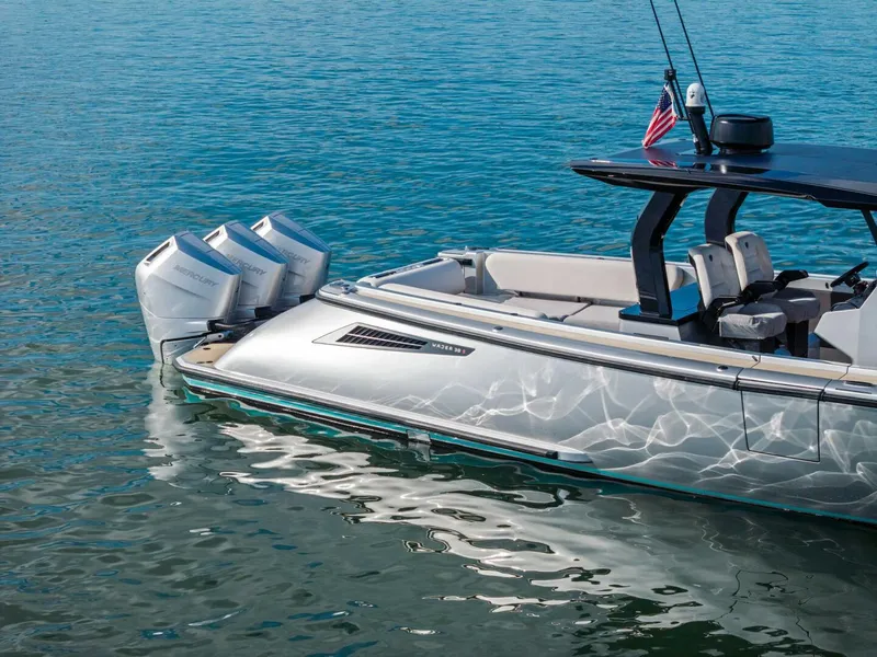 Slide: The Image of Wajer Center Console 2025 - 5