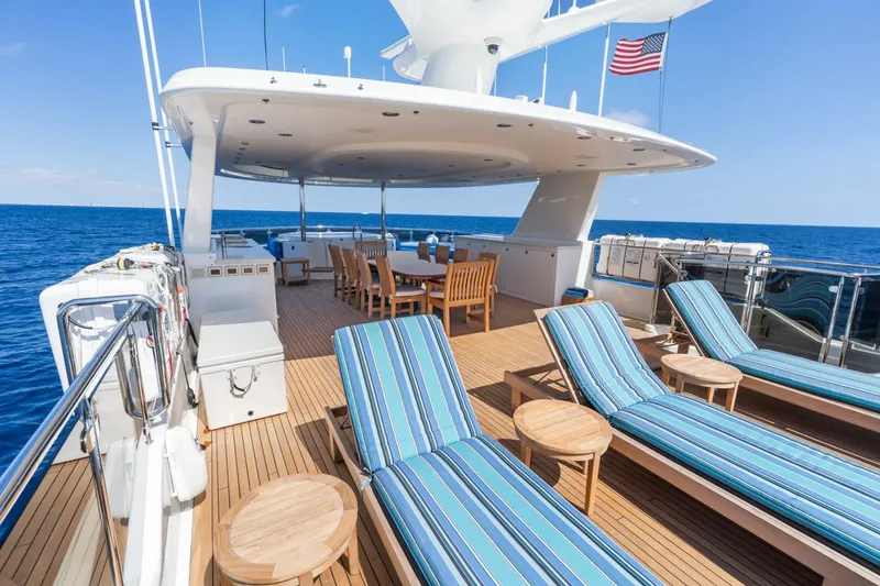 Slide: The Image of Westport Superyacht 2010 - 40