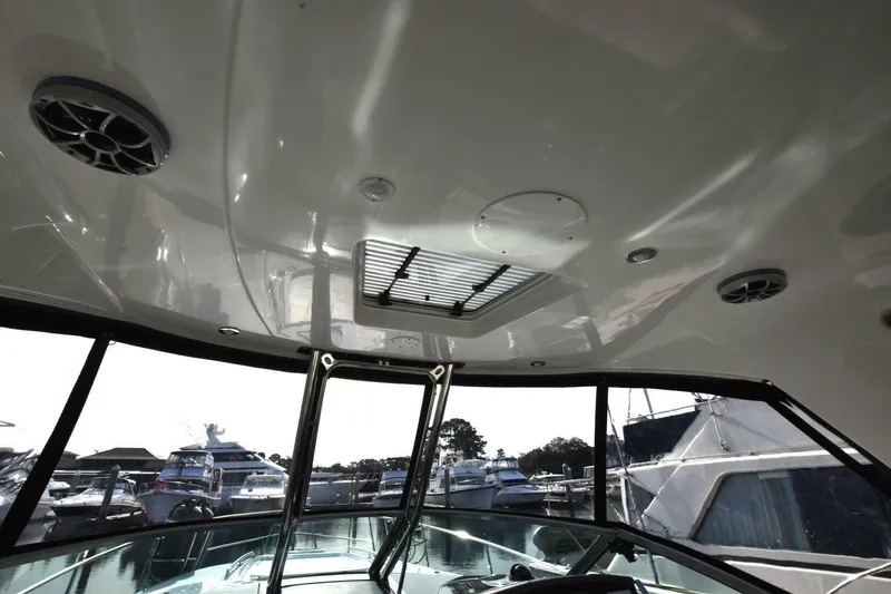 Slide: The Image of Monterey 355 Sport Yacht 2017 - 13