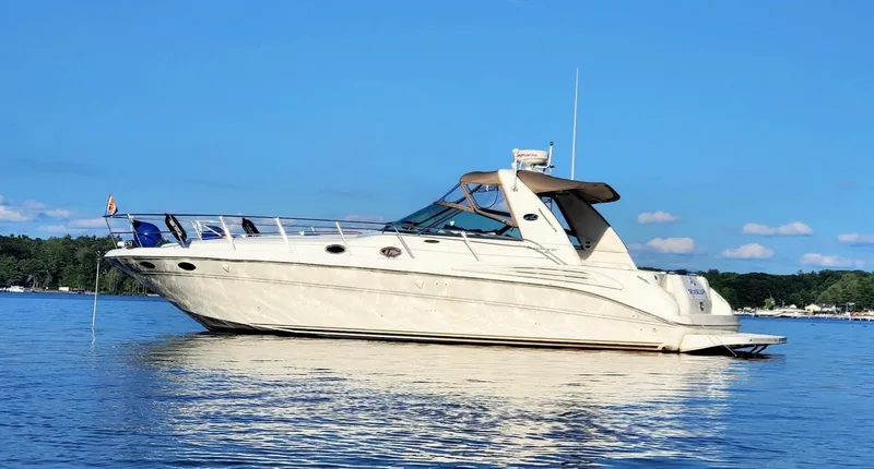 Slide: The Image of Sea Ray 400 Sundancer 1998 - 2