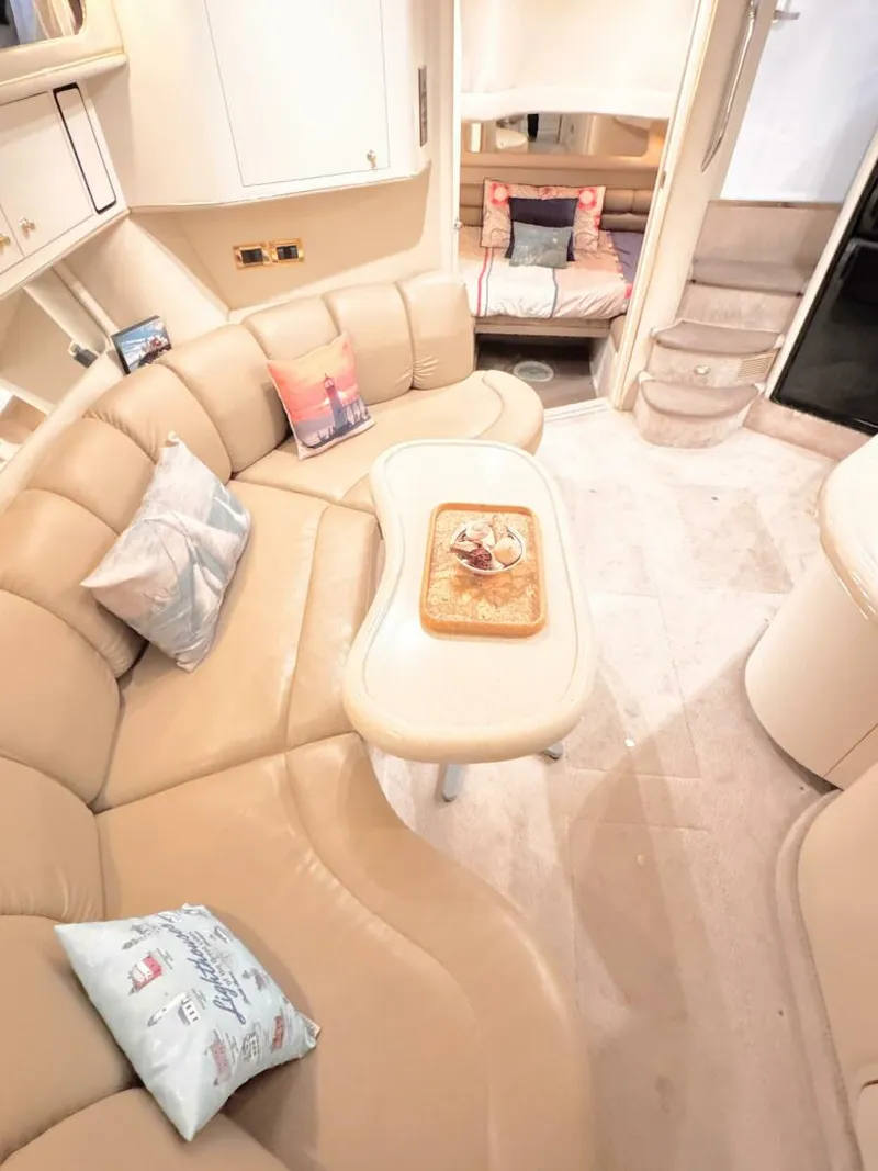 Slide: The Image of Sea Ray 400 Sundancer 1998 - 30