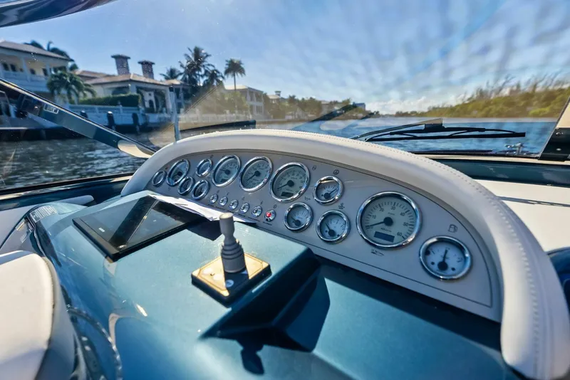 Slide: The Image of Riva Aquariva 2013 - 12