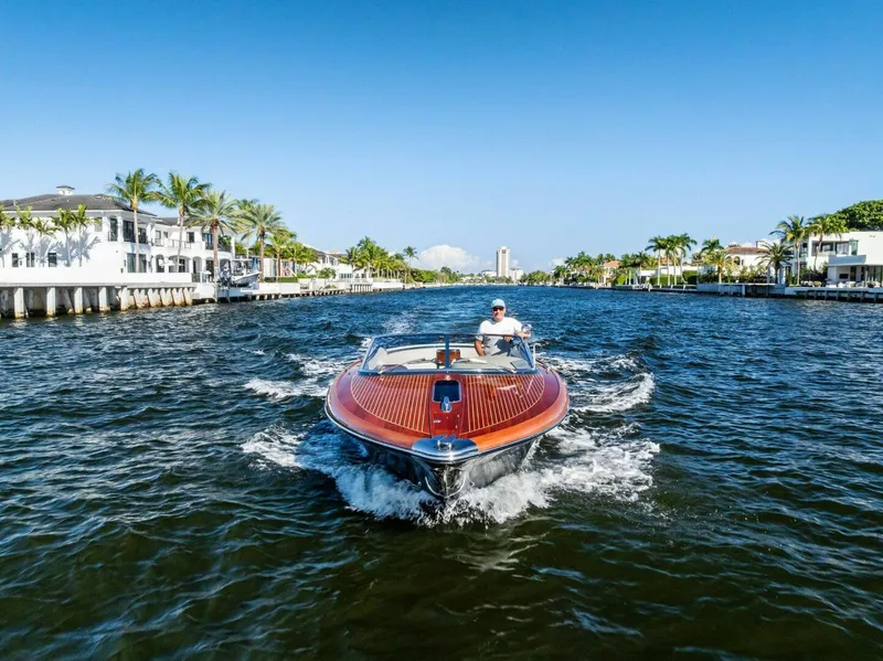 Slide: The Image of Riva Aquariva 2013 - 25