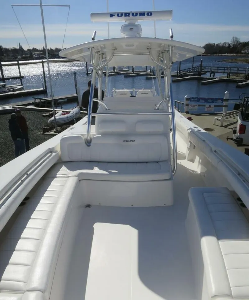 Slide: The Image of Regulator Marine 34SS 2013 - 6