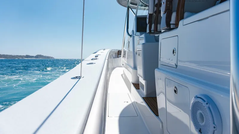 Slide: The Image of Valhalla Boatworks V-55 2024 - 20