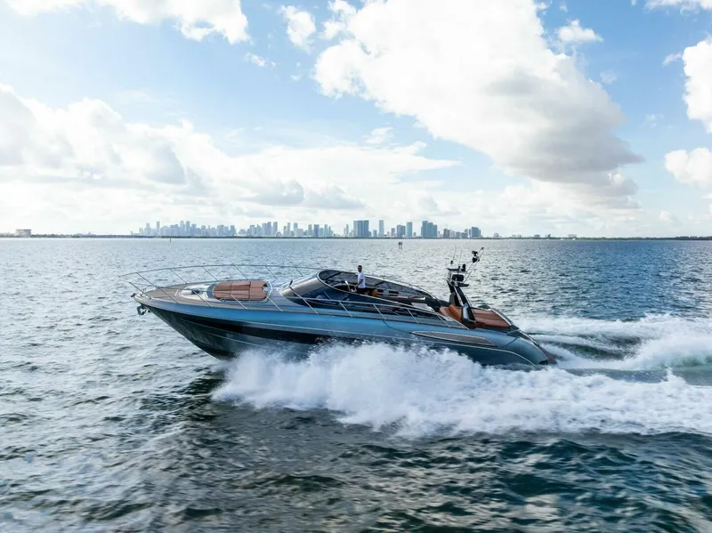 Slide: The Image of Riva 56' Rivale 2021 - 5