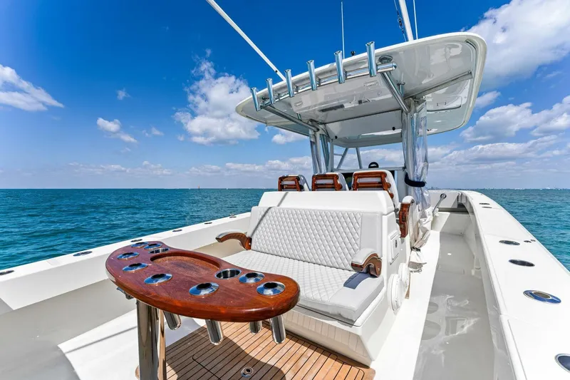 Slide: The Image of Bahama 41 2015 - 37