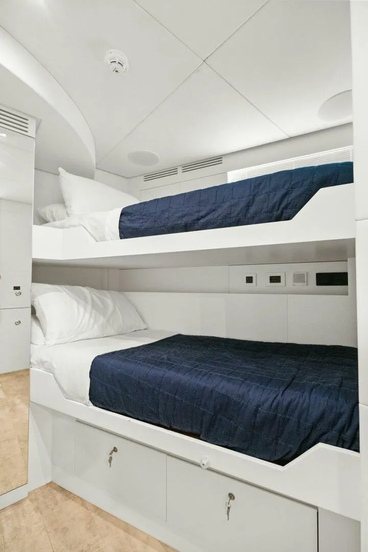 Slide: The Image of Pershing GTX Motoryacht 2023 - 109