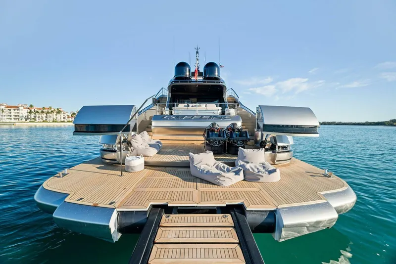 Slide: The Image of Pershing GTX Motoryacht 2023 - 42
