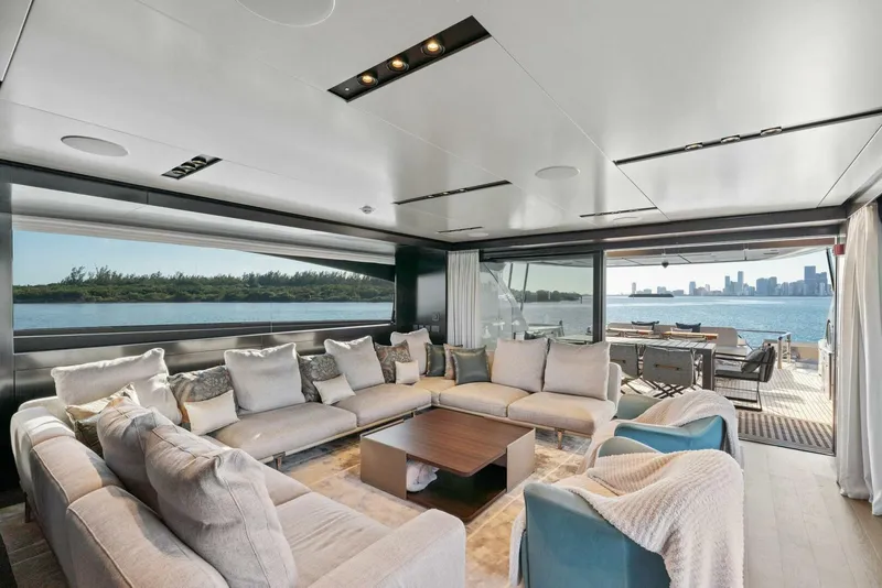 Slide: The Image of Pershing GTX Motoryacht 2023 - 55