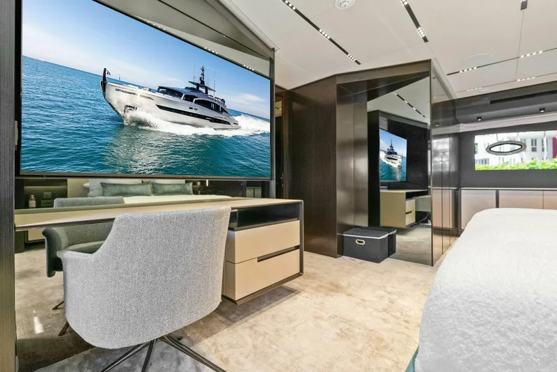 Slide: The Image of Pershing GTX Motoryacht 2023 - 74