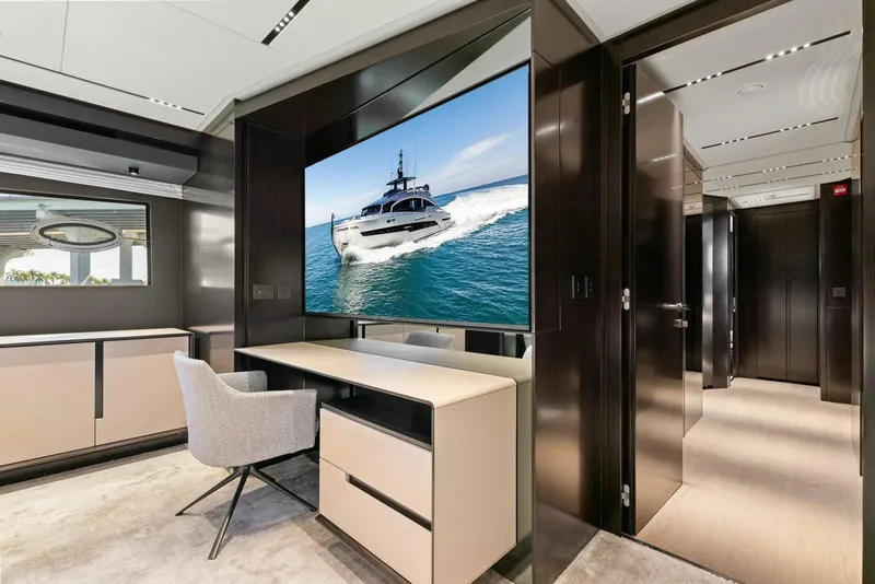 Slide: The Image of Pershing GTX Motoryacht 2023 - 81