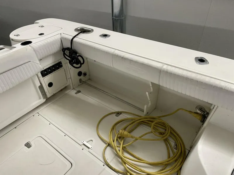 Slide: The Image of Boston Whaler 280 Conquest 2000 - 13