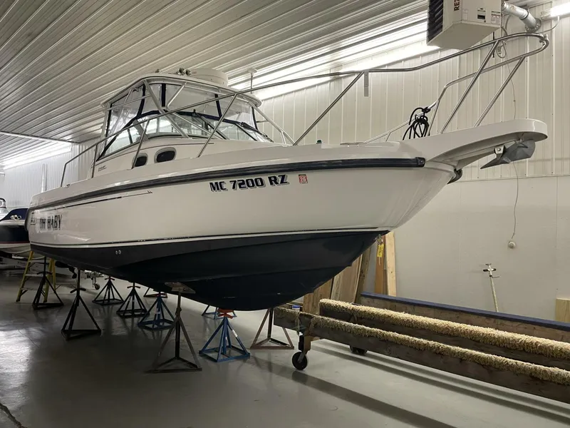 Slide: The Image of Boston Whaler 280 Conquest 2000 - 3