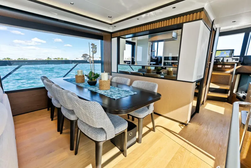 Slide: The Image of Absolute 75 Navetta 2025 - 11