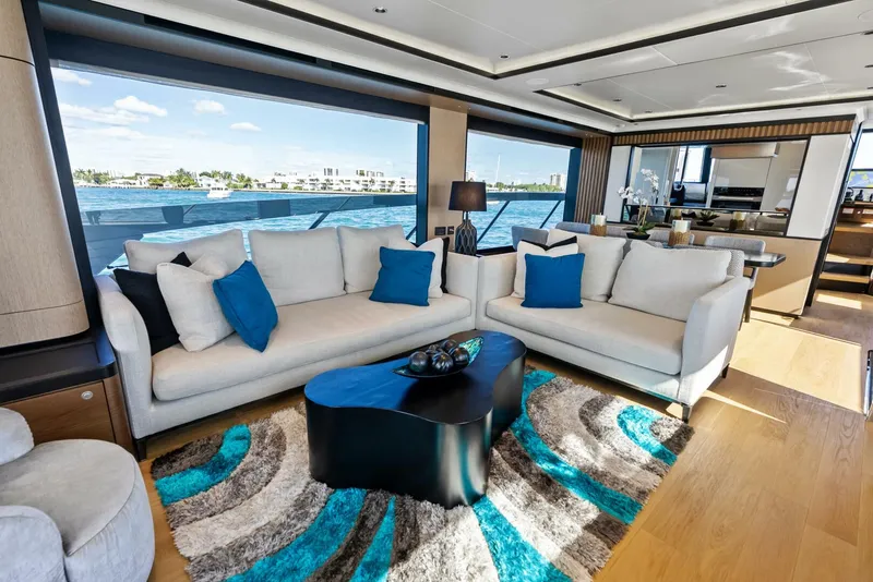 Slide: The Image of Absolute 75 Navetta 2025 - 13