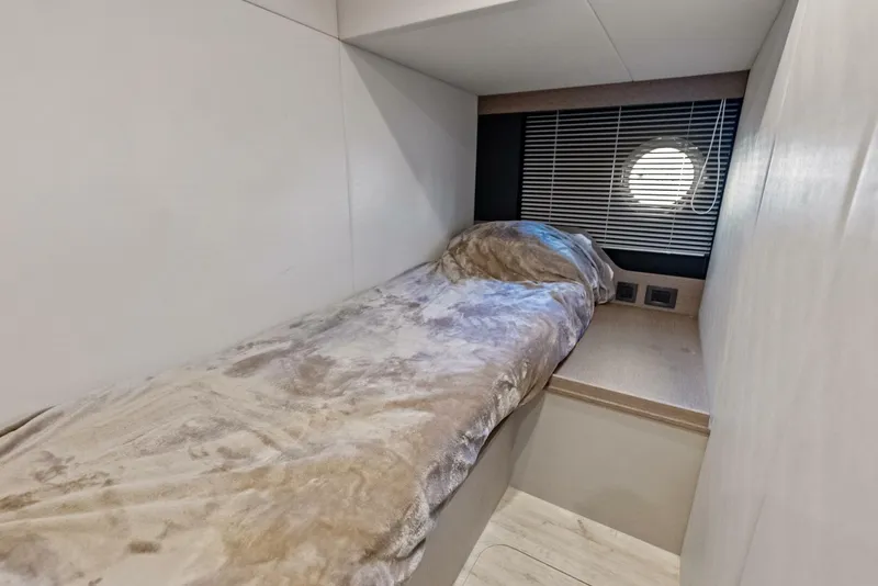 Slide: The Image of Absolute 75 Navetta 2025 - 45