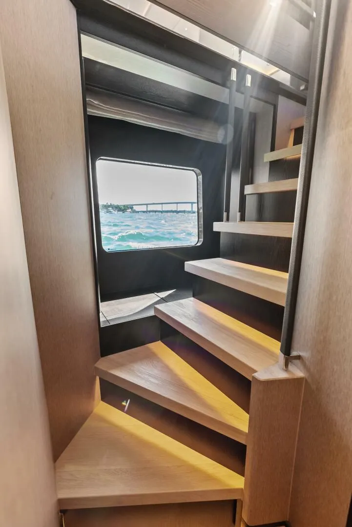 Slide: The Image of Absolute 75 Navetta 2025 - 49