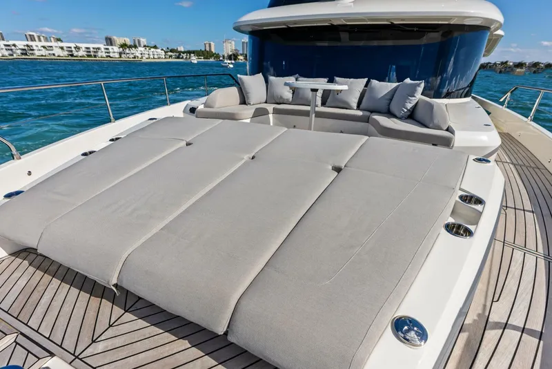 Slide: The Image of Absolute 75 Navetta 2025 - 57