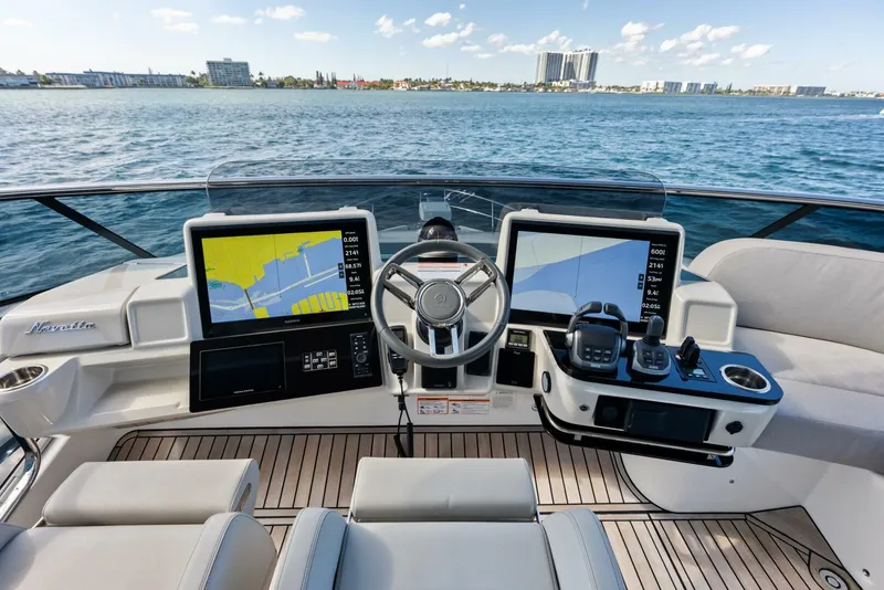 Slide: The Image of Absolute 75 Navetta 2025 - 62