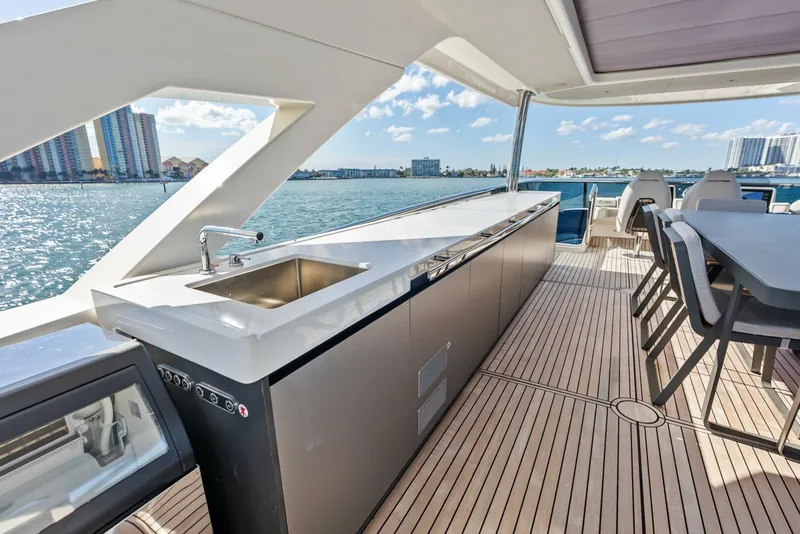 Slide: The Image of Absolute 75 Navetta 2025 - 64