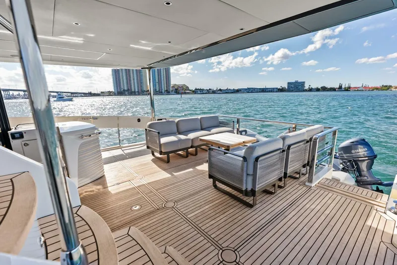 Slide: The Image of Absolute 75 Navetta 2025 - 71