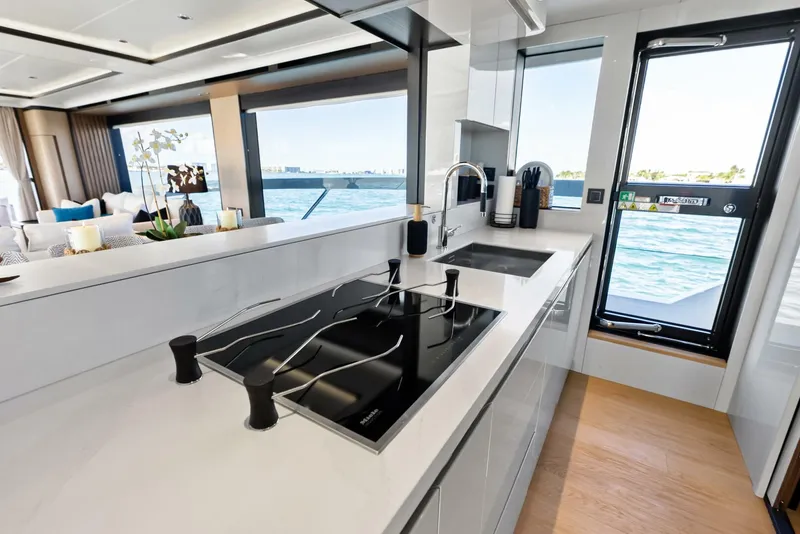 Slide: The Image of Absolute 75 Navetta 2025 - 9