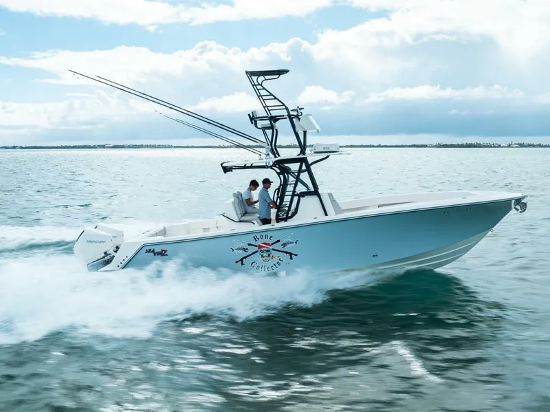 Slide: The Image of SeaVee 322z 2024 - 9