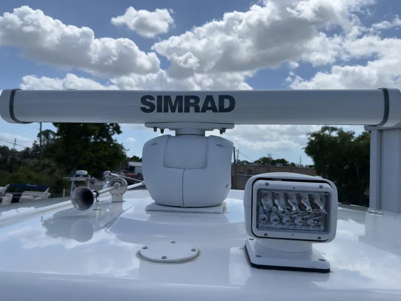 Slide: The Image of Boston Whaler 350 Outrage 2016 - 11
