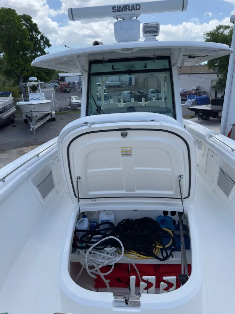 Slide: The Image of Boston Whaler 350 Outrage 2016 - 16