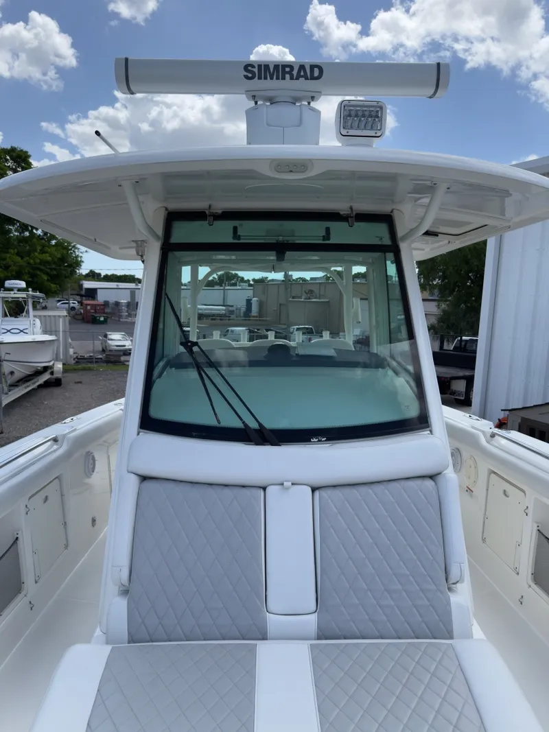 Slide: The Image of Boston Whaler 350 Outrage 2016 - 20