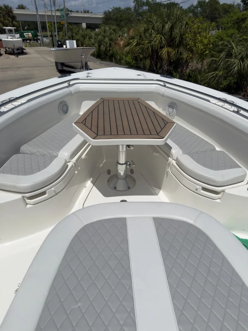 Slide: The Image of Boston Whaler 350 Outrage 2016 - 25