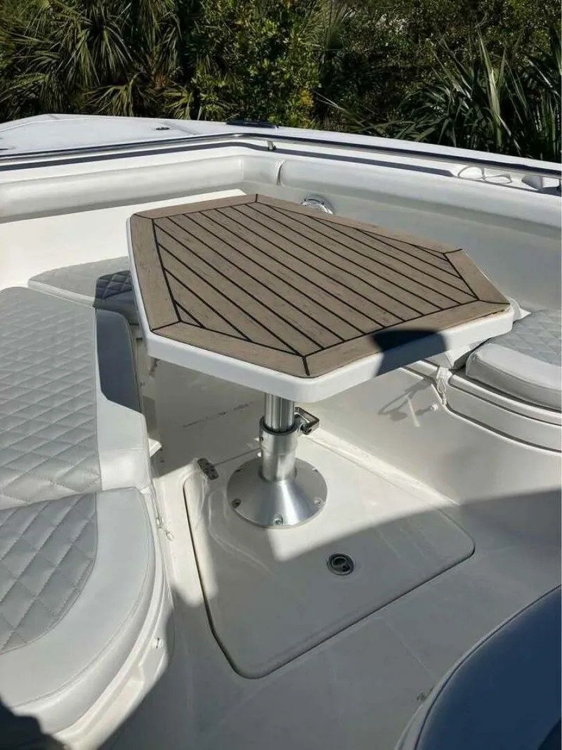 Slide: The Image of Boston Whaler 350 Outrage 2016 - 27