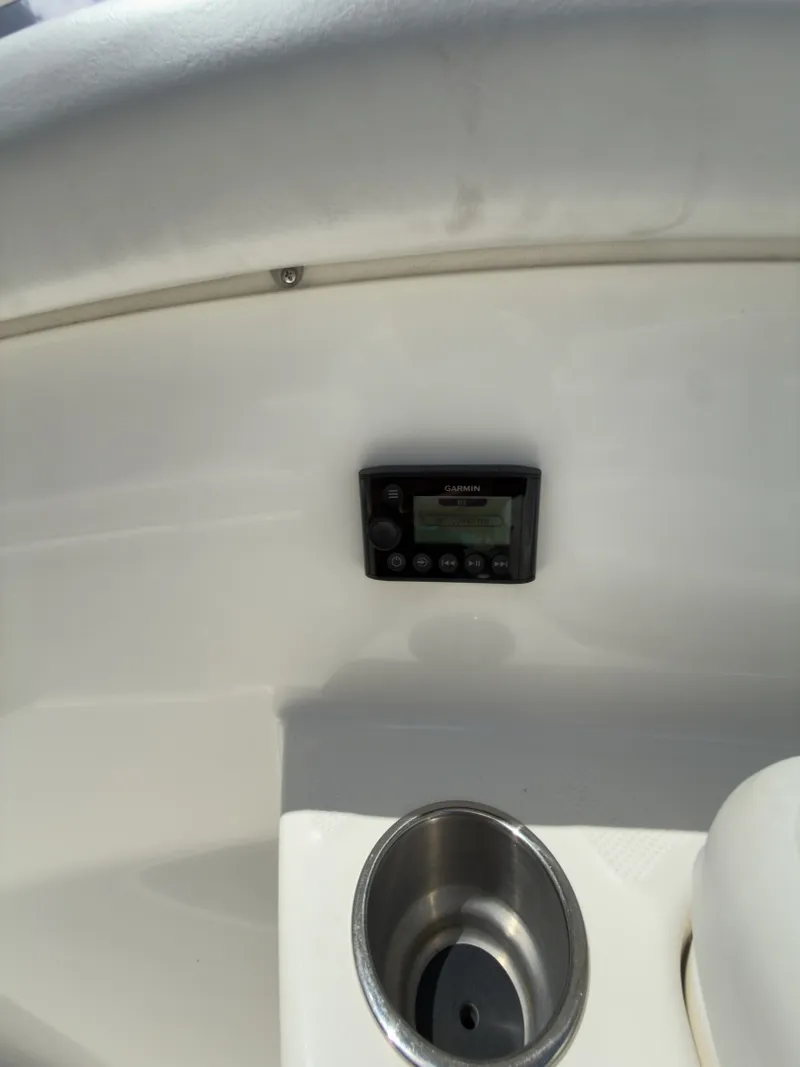 Slide: The Image of Boston Whaler 350 Outrage 2016 - 29