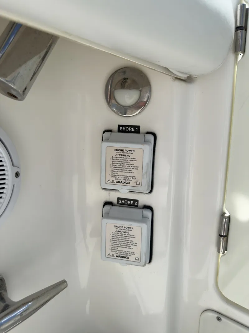 Slide: The Image of Boston Whaler 350 Outrage 2016 - 88