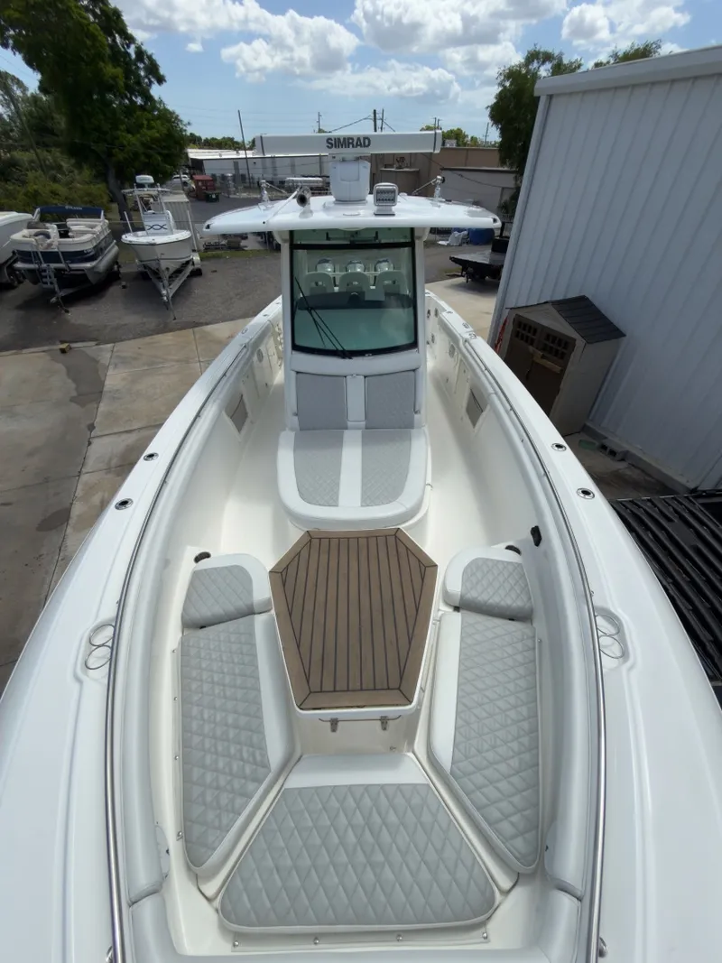 Slide: The Image of Boston Whaler 350 Outrage 2016 - 9