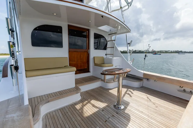 Slide: The Image of Custom Carolina 50 Convertible 2000 - 13