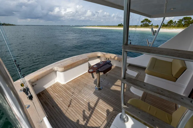 Slide: The Image of Custom Carolina 50 Convertible 2000 - 15