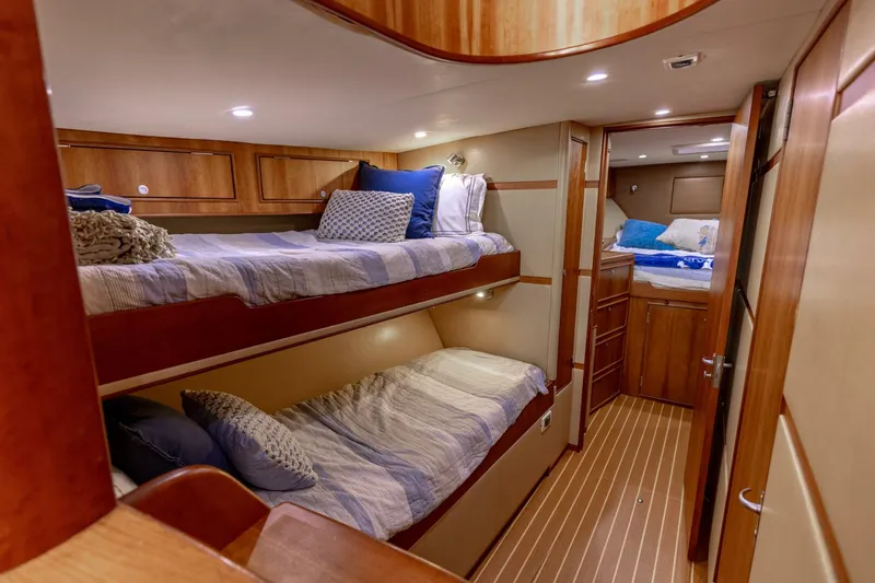 Slide: The Image of Custom Carolina 50 Convertible 2000 - 26