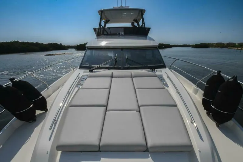 Slide: The Image of Prestige 520 Flybridge 2023 - 23